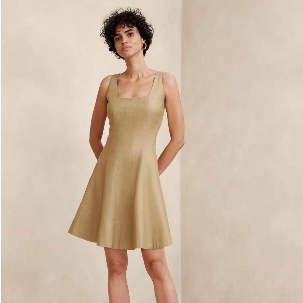 NWT Banana Republic Twill Seamed Mini Dress